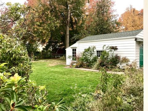 66 Burnside Ter, Springfield, MA 01118 photo 5