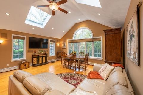 49 Eunice Cir, Wakefield, MA 01880 photo 13