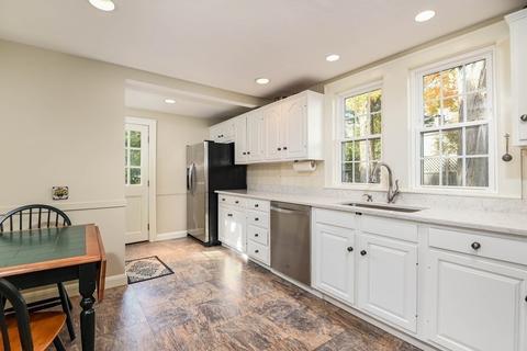 33 Park Ave, Needham, MA 02494 photo 10