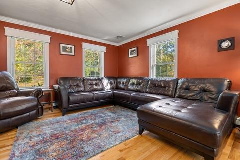 8 Cadman Rd, Mendon, MA 01756 photo 8