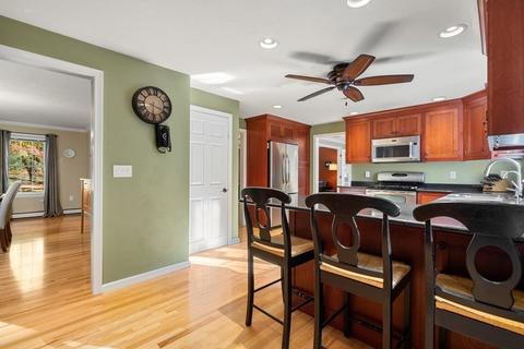 8 Cadman Rd, Mendon, MA 01756 photo 15