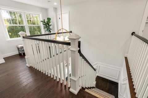 81 Highland Ter, Needham, MA 02494 photo 18