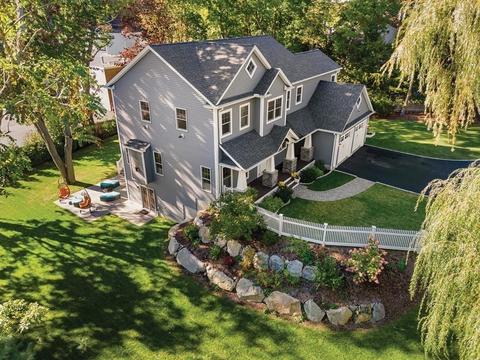 81 Highland Ter, Needham, MA 02494 photo 1