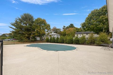 147 Sylvan St #11B, Danvers, MA 01923 photo 23