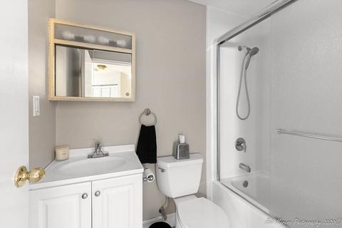 147 Sylvan St #11B, Danvers, MA 01923 photo 17