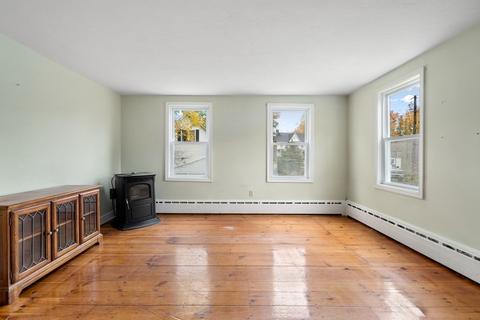 59 Winter St, Barre, MA 01005 photo 5
