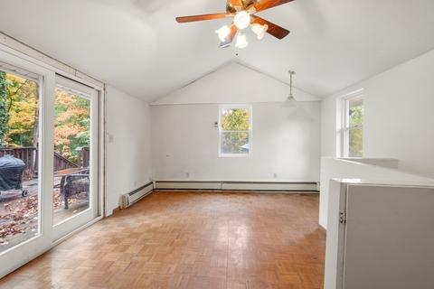 59 Winter St, Barre, MA 01005 photo 7