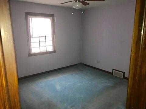 129 El Paso St, Springfield, MA 01104 photo 9