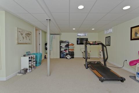 341 Gillette Ave, Springfield, MA 01118 photo 35