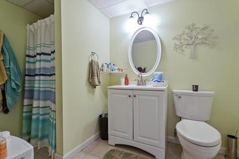341 Gillette Ave, Springfield, MA 01118 photo 29