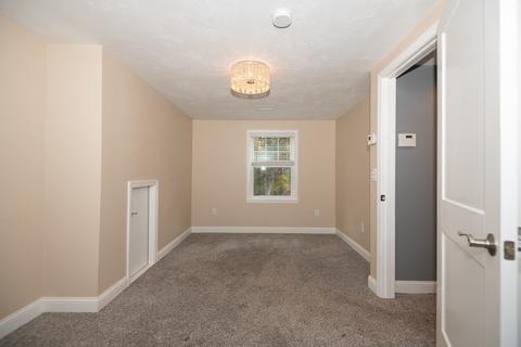 36 Dupuis Ave, Worcester, MA 01604 photo 13