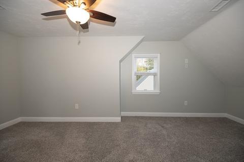36 Dupuis Ave, Worcester, MA 01604 photo 18
