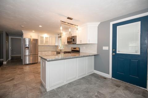 36 Dupuis Ave, Worcester, MA 01604 photo 5