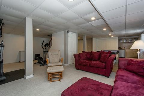 367 Thompson Rd, Webster, MA 01570 photo 24