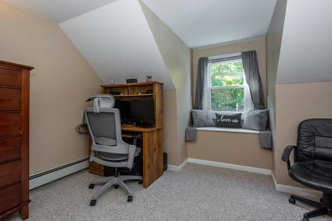 367 Thompson Rd, Webster, MA 01570 photo 18