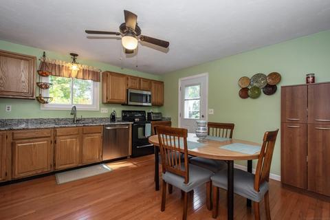 367 Thompson Rd, Webster, MA 01570 photo 12
