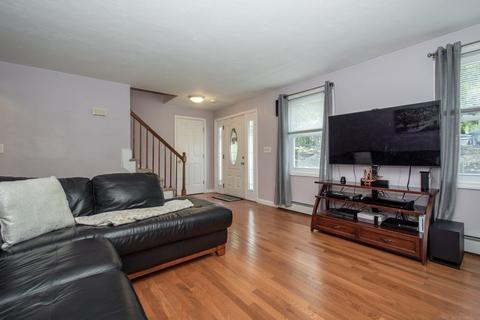 367 Thompson Rd, Webster, MA 01570 photo 8