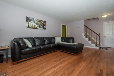 367 Thompson Rd, Webster, MA 01570 photo 9