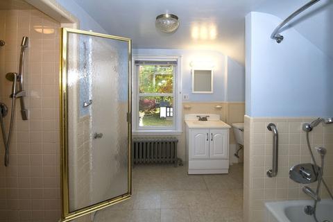 64 Bridge St, Beverly, MA 01915 photo 22