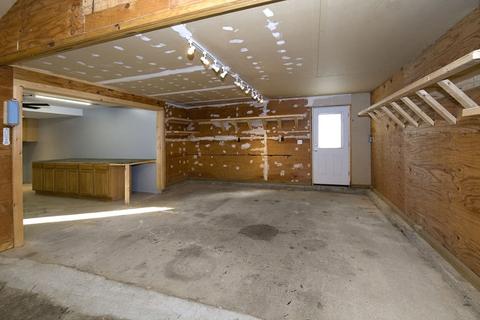 64 Bridge St, Beverly, MA 01915 photo 28