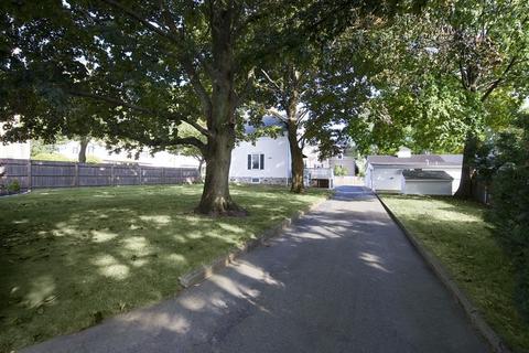64 Bridge St, Beverly, MA 01915 photo 7