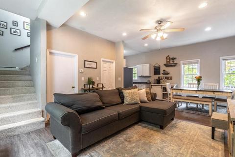 66 Sturtevant St, Beverly, MA 01915 photo 4