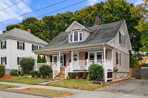 6 Spruce St, Danvers, MA 01923 photo 1