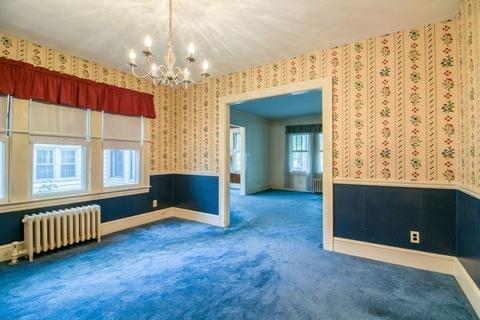 83 Mayfair Ave, Springfield, MA 01104 photo 8