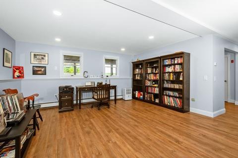 29 Hurtle Ave, Worcester, MA 01604 photo 33