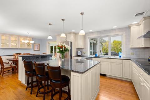 29 Hurtle Ave, Worcester, MA 01604 photo 5