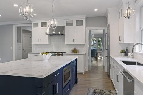 8 Wilson Rd, Lexington, MA 02421 photo 3