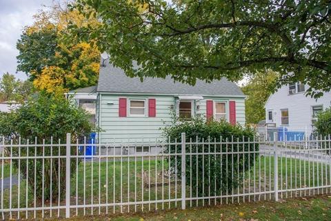227 Denver St, Springfield, MA 01109 photo 5