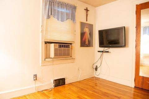 227 Denver St, Springfield, MA 01109 photo 13