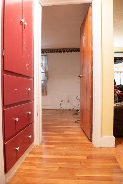 227 Denver St, Springfield, MA 01109 photo 16