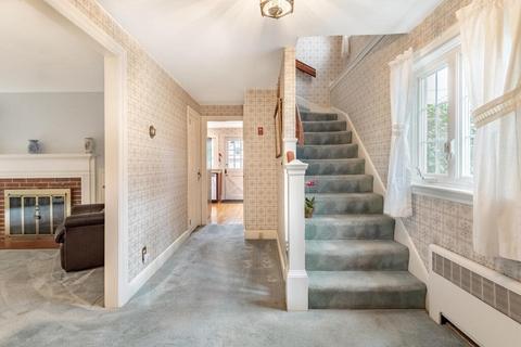 8 Leech St, Beverly, MA 01915 photo 19