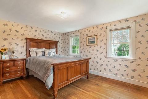 8 Leech St, Beverly, MA 01915 photo 25