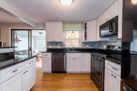 291 Sprague St, Dedham, MA 02026 photo 8