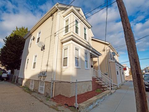 848 Globe, Fall River, MA 02723 photo 3