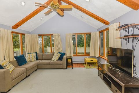 118 Ashcroft St, Dedham, MA 02026 photo 5