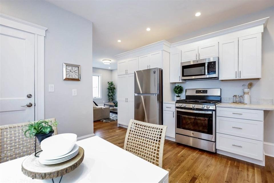  73 Porter St #3, Cambridge, MA 02141 photo 1