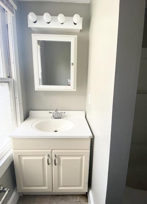 48 Boyer St, Springfield, MA 01109 photo 10