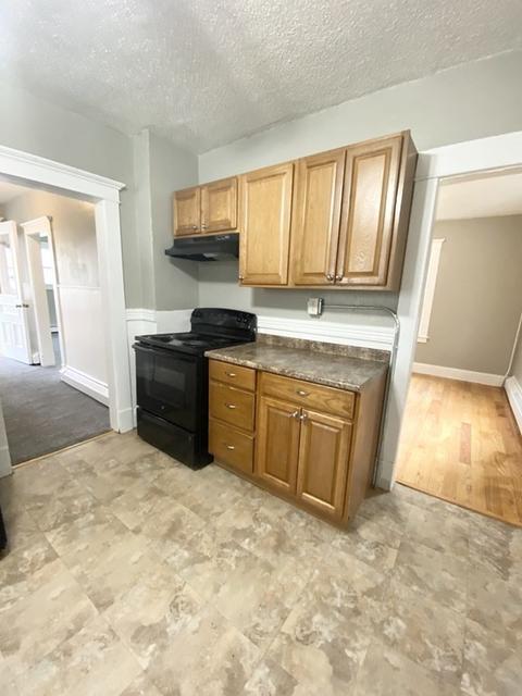 48 Boyer St, Springfield, MA 01109 photo 18