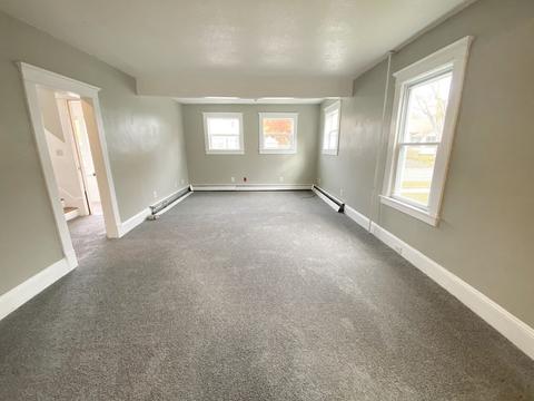 48 Boyer St, Springfield, MA 01109 photo 16