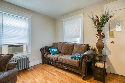 34 Jenness St, Springfield, MA 01104 photo 9