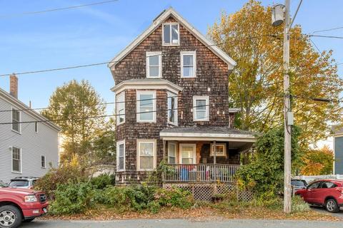 7 Willow St, Beverly, MA 01915 photo 1