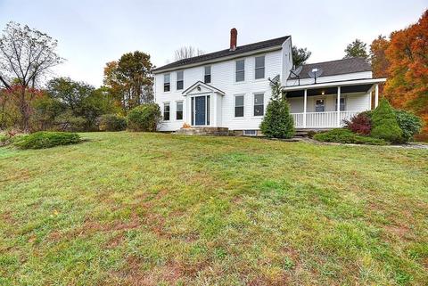 28 Intervale, Dudley, MA 01571 photo 2