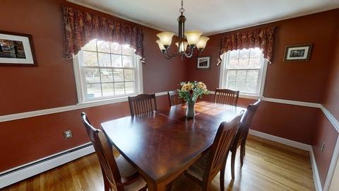 17 Oakcrest Rd, Needham, MA 02492 photo 6