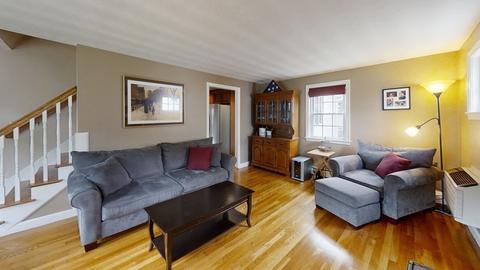 17 Oakcrest Rd, Needham, MA 02492 photo 4