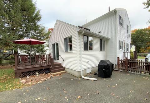 17 Oakcrest Rd, Needham, MA 02492 photo 27