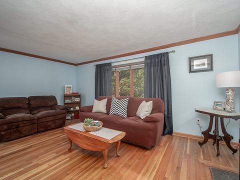 83 Maple St, Franklin, MA 02038 photo 10